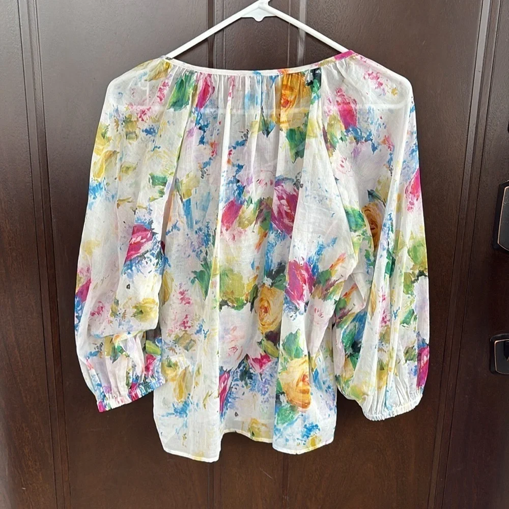 NWT Karen Kane Bright & Beachy Peasant Top White Floral Petite Small